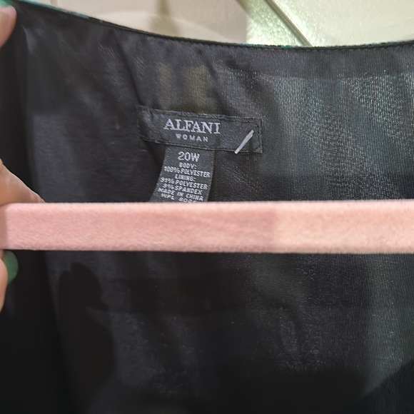 Alfani top. Blues, whites, greens. Elastic at bottom. Sheer sleeves - Picture 3 of 4